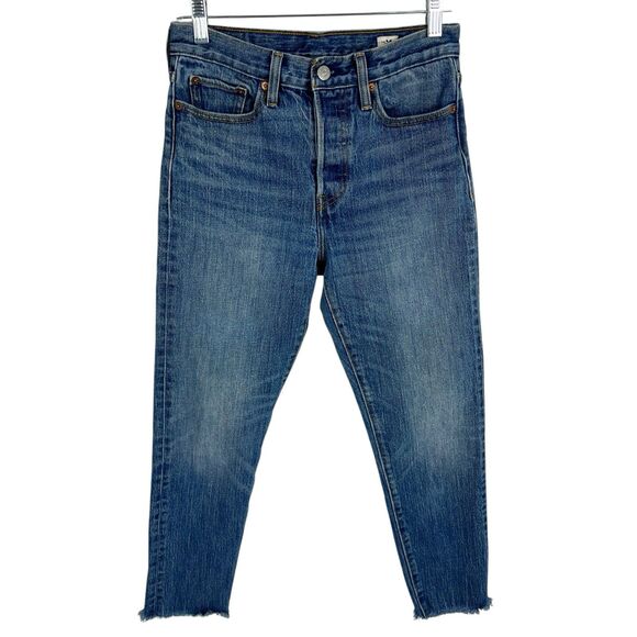 Levi’s Women’s White Oak Cone Denim Button Fly High Rise Raw Hem Crop Jeans 27 - Picture 1 of 10